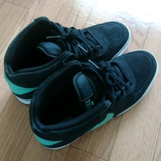 ナイキ(NIKE)のNIKE MAVRK MID 2 黒 緑 26.5cm(スニーカー)