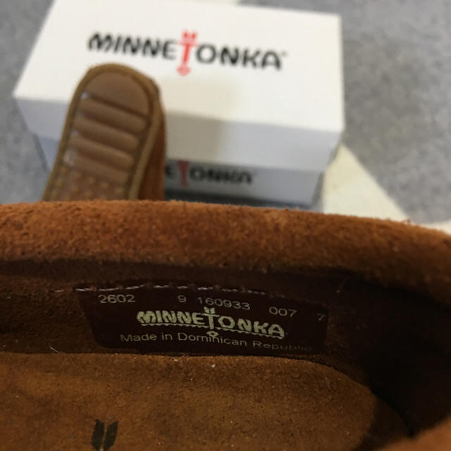 Minnetonka(ミネトンカ)のミネトンカ  本物 kids キッズ/ベビー/マタニティのキッズ靴/シューズ(15cm~)(その他)の商品写真