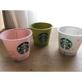 スターバックスコーヒー(Starbucks Coffee)のNAACHIN様専用‼︎スタバプリンカップ3種(容器)