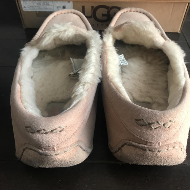 Ugg Ugg アグ モカシン アンスリー ピンクダスク 人気カラーの通販 By Lily S Shop アグならラクマ