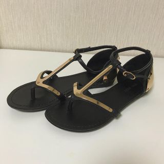 ナインウエスト(NINE WEST)のNINE WEST ナインウエスト 黒 ブラック サンダル (サンダル)