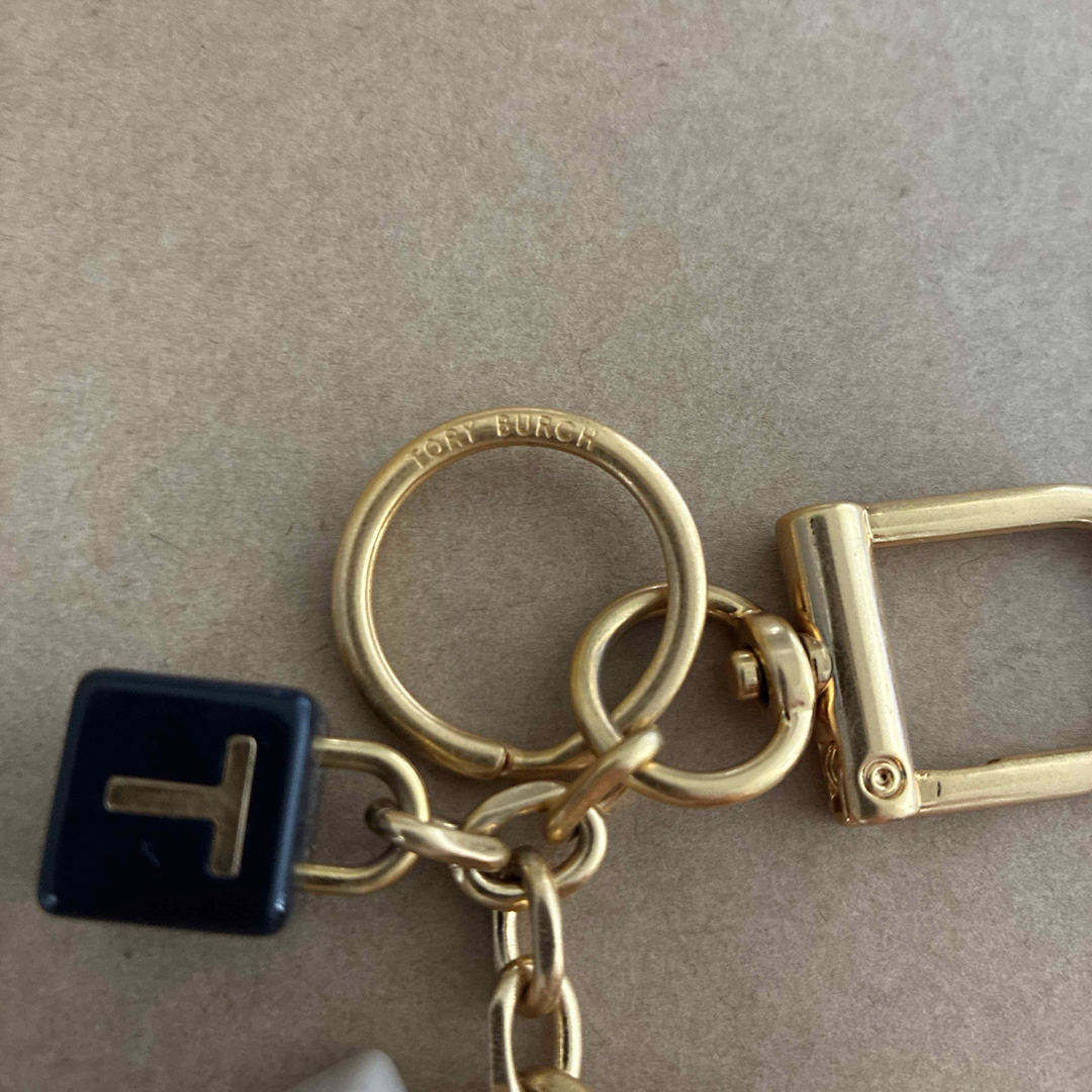 TORY BURCH キーホルダー 新品未使用品 Tory Burch - Tory Burch トリーバーチ キューブチャーム キーホルダー