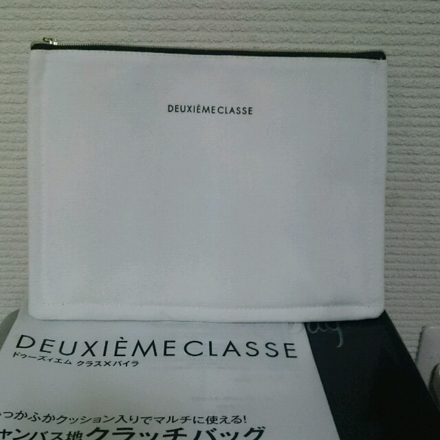 DEUXIEME CLASSE(ドゥーズィエムクラス)の付録☆バイラ、キャンパス地クラッチバッグ レディースのバッグ(クラッチバッグ)の商品写真