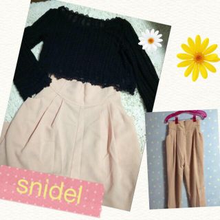 スナイデル(SNIDEL)のスナイデル♡ハイウエストパンツ(クロップドパンツ)