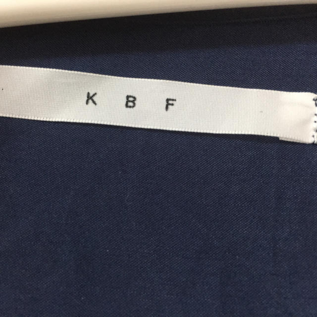 KBF(ケービーエフ)のKBF ロングジャケット 春夏 レディースのトップス(シャツ/ブラウス(長袖/七分))の商品写真