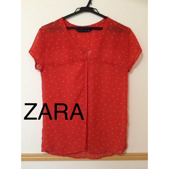 ZARA(ザラ)のZARA✴︎オレンジドット柄シフォンシャツ レディースのトップス(シャツ/ブラウス(半袖/袖なし))の商品写真