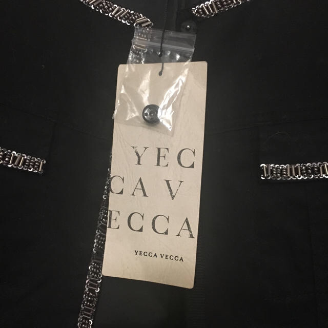 YECCA VECCA(イェッカヴェッカ)のYECCA VECCA 黒ジャケット レディースのジャケット/アウター(ノーカラージャケット)の商品写真