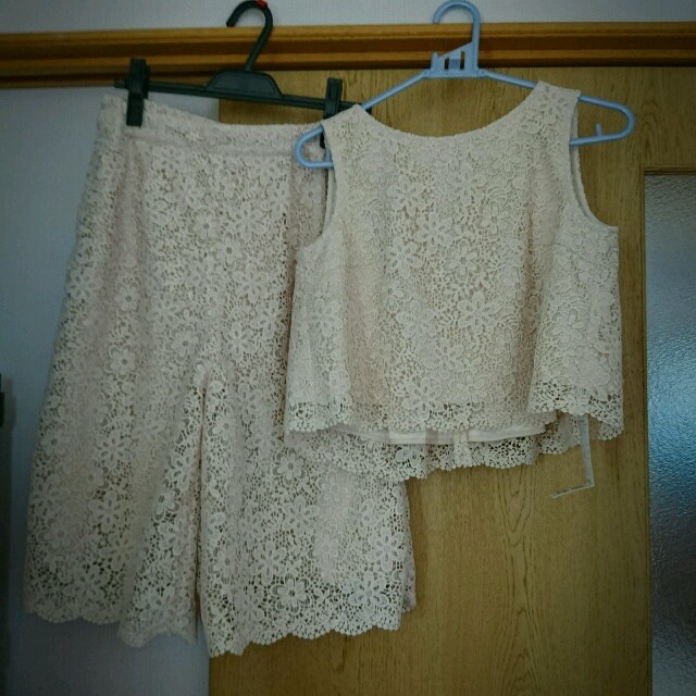 素敵な 【ちゃん様専用】花柄レースセットアップ(toccocloset