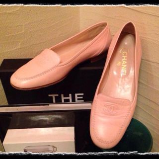 シャネル(CHANEL)のBabyなピンク🎀、CC loafer(ローファー/革靴)