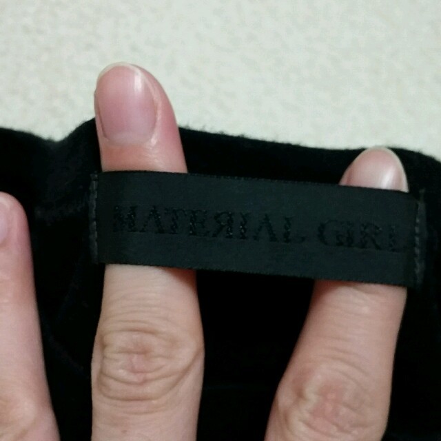 MaterialGirl(マテリアルガール)のマテリアルガール黒Tシャツ レディースのトップス(Tシャツ(半袖/袖なし))の商品写真