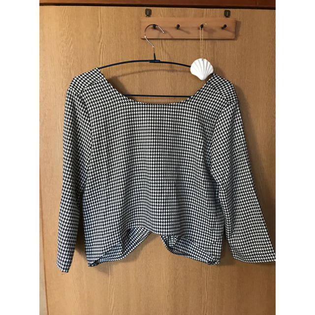 ZARA(ザラ)のZARA 千鳥柄 トップス レディースのトップス(カットソー(長袖/七分))の商品写真