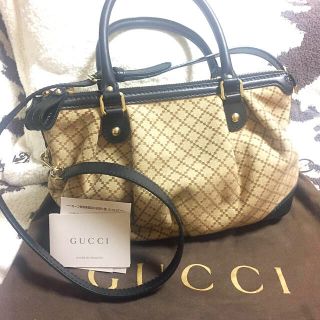 グッチ(Gucci)のGUCCI  グッチ 黒 バッグ(ハンドバッグ)