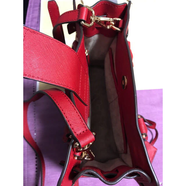 Michael Kors(マイケルコース)のお値下げ！MICHAEL KORS ショルダーバッグ☆RED レディースのバッグ(ショルダーバッグ)の商品写真