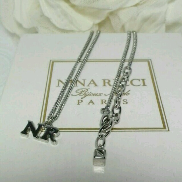 NINA RICCI(ニナリッチ)の1316.NINA RICCI ネックレス美品 レディースのアクセサリー(ネックレス)の商品写真