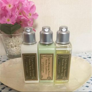 ロクシタン(L'OCCITANE)のロクシタン LOCCITANE Verbena 3点セット 送料無料(ボディローション/ミルク)