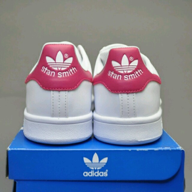 adidas(アディダス)の♥送料込23cm☆日本未発売 アディダス スタンスミス ピンク♥ レディースの靴/シューズ(スニーカー)の商品写真