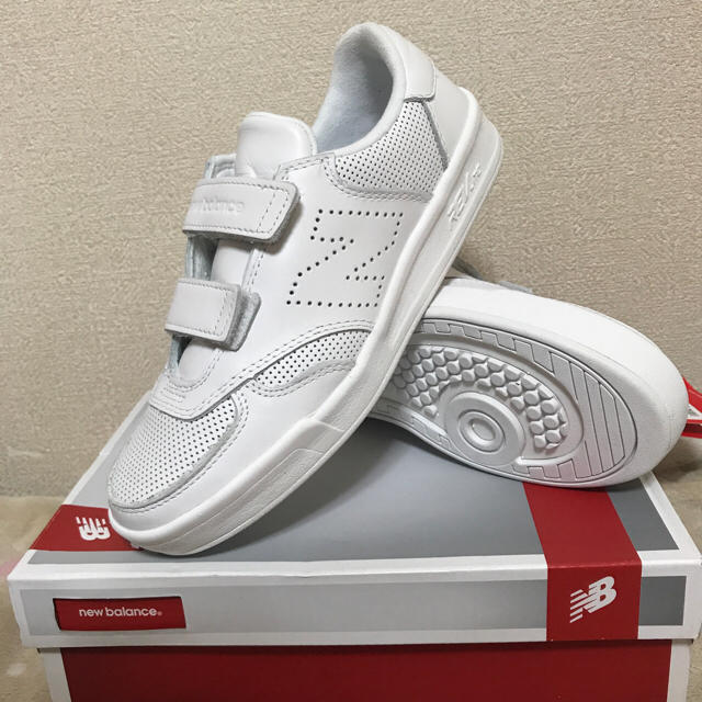 New Balance Rinrin様専用です 新品 ニューバランス Crt300 Vh ベルクロの通販 By Mohu S Shop ニューバランスならラクマ