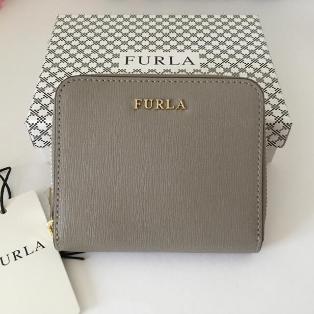 極美品 FURLA レザー 3つ折り財布 ダフネ Wホック ファスナー グレー