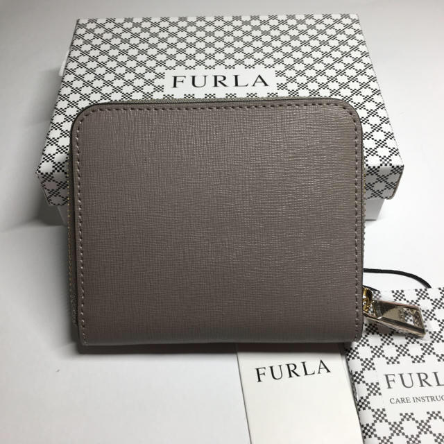 極美品 FURLA レザー 3つ折り財布 ダフネ Wホック ファスナー グレー