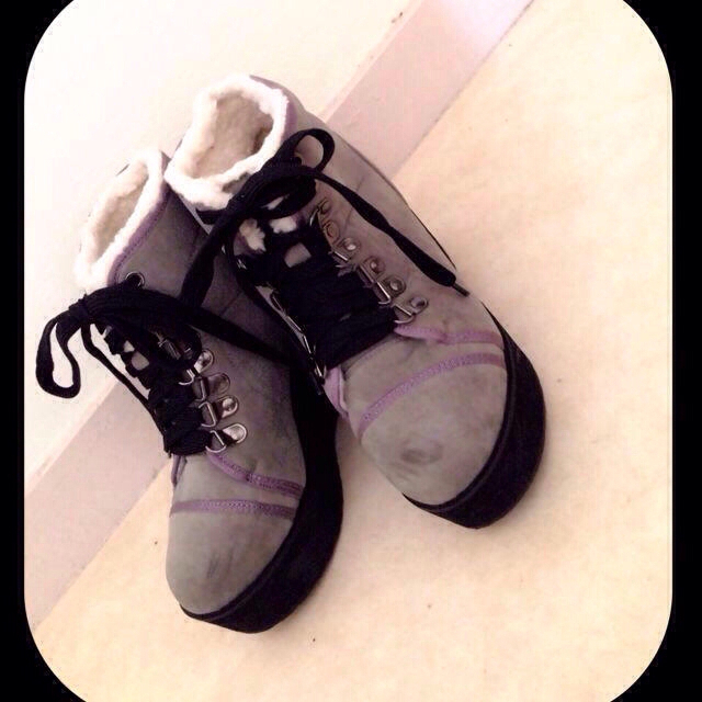 dazzlin(ダズリン)のdazzlinくつ レディースの靴/シューズ(ブーツ)の商品写真