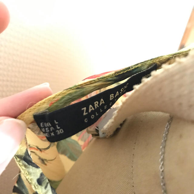 ZARA(ザラ)のZARA XL カシュクールワンピース ボタニカル柄 レディースのワンピース(ロングワンピース/マキシワンピース)の商品写真