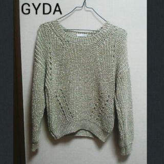 ジェイダ(GYDA)の美品 シャンパンゴールドラメニット(ニット/セーター)