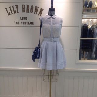 リリーブラウン(Lily Brown)の⚠期間限定値引き⚠LilyBrown♡シフォンメモリーストライプセットアップ(ひざ丈ワンピース)