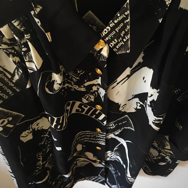 【お値下げ】ヴィンテージ 柄シャツ ブラック 半袖 メンズのトップス(シャツ)の商品写真