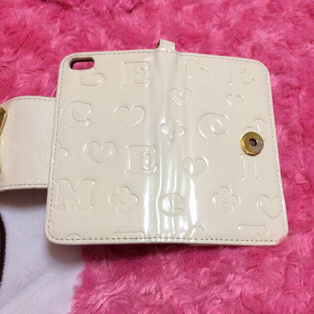 CECIL McBEE(セシルマクビー)のiPhone5 ♡ 手帳型カバー スマホ/家電/カメラのスマホアクセサリー(モバイルケース/カバー)の商品写真