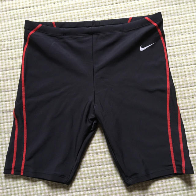 NIKE(ナイキ)の男児 160 水着 キッズ/ベビー/マタニティのキッズ服男の子用(90cm~)(水着)の商品写真