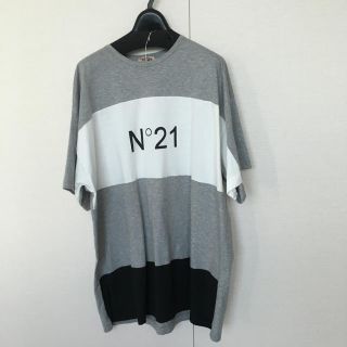 ヌメロヴェントゥーノ(N°21)のヌメロ21°美品カットソーTシャツ(Tシャツ(半袖/袖なし))