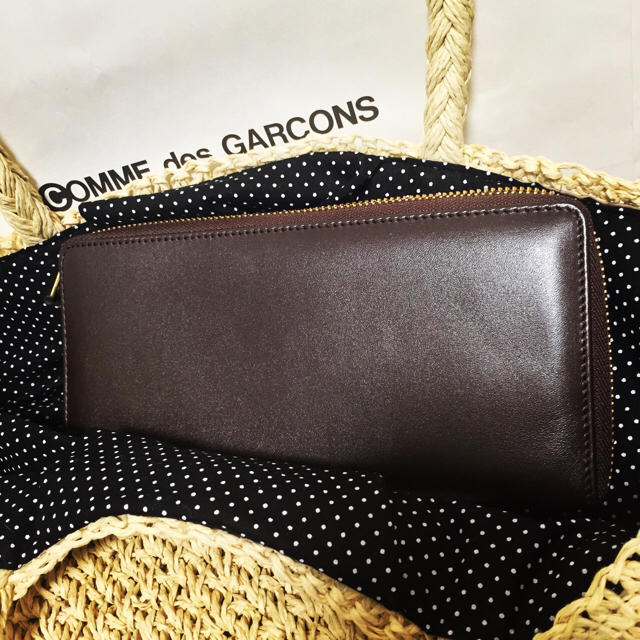 COMME des GARCONS(コムデギャルソン)のWallet COMME des GARÇONS レディースのファッション小物(財布)の商品写真