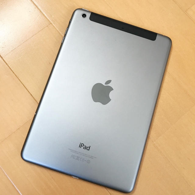 Apple(アップル)の★SIMフリー★ iPad mini 2 retina cellular スマホ/家電/カメラのPC/タブレット(タブレット)の商品写真