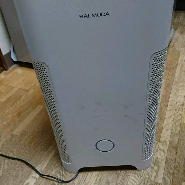 BALMUDA(バルミューダ)のBALMUDA Air Purifier スマホ/家電/カメラの生活家電(空気清浄器)の商品写真