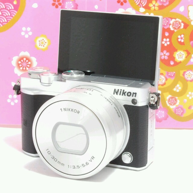 最新モデル❤Nikon1 J5 シルバー