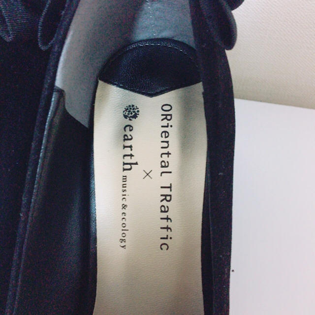 ORiental TRaffic(オリエンタルトラフィック)のearth&ORientalTRaffic コラボリボンパンプス レディースの靴/シューズ(ハイヒール/パンプス)の商品写真