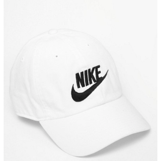 ナイキ(NIKE)の海外モデル★新品！NIKE★ナイキswooshロゴキャップ(キャップ)