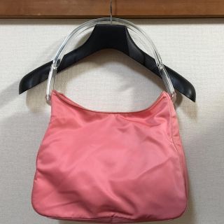 プラダ(PRADA)の【正規品】PRADA☆ピンクのショルダーバッグ(ショルダーバッグ)