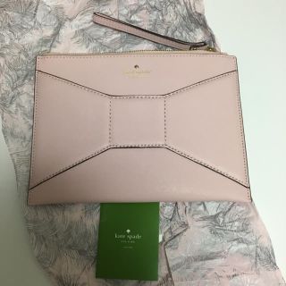 ケイトスペードニューヨーク(kate spade new york)のKatespadeケイトスペード クラッチバック ピンク リボン(クラッチバッグ)