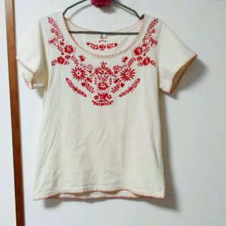 チチカカ(titicaca)のチチカカ刺繍Tシャツsizeフリー(Tシャツ(半袖/袖なし))