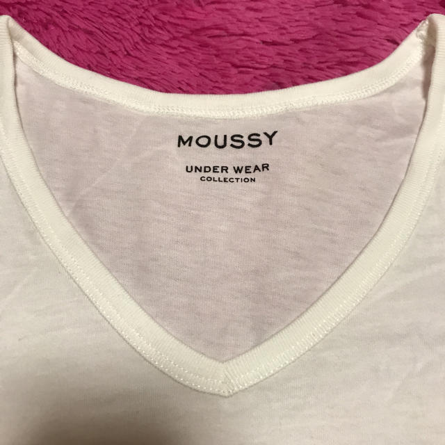 moussy(マウジー)の新品未使用！タグ付き マウジー白Tシャツ レディースのトップス(Tシャツ(半袖/袖なし))の商品写真