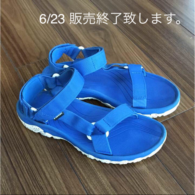 Teva(テバ)のテバ TeVa ハリケーン スポーツサンダル ブルー ホワイト 27cm メンズの靴/シューズ(サンダル)の商品写真