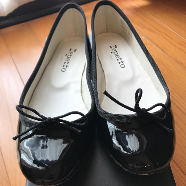 repetto(レペット)の【ジュジュ様専用】【新品同様】レペット フラットシューズ 黒 レディースの靴/シューズ(バレエシューズ)の商品写真