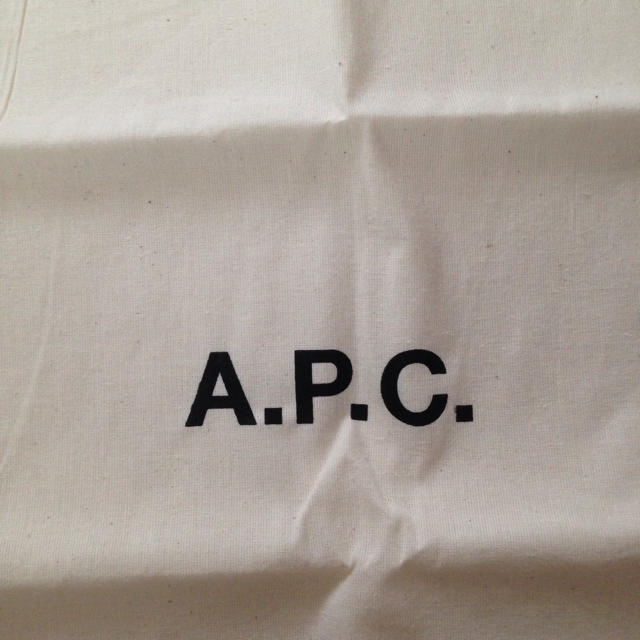 A.P.C(アーペーセー)のAPC巾着 レディースのファッション小物(その他)の商品写真