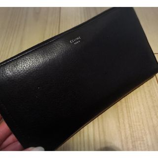 セリーヌ(celine)のCELINE ジップドウォレット 大人気カラー♫(財布)