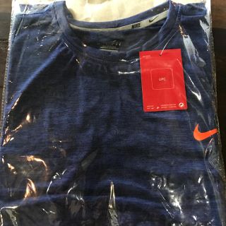 ナイキ(NIKE)のNlKE Tシャツ(Tシャツ/カットソー(半袖/袖なし))