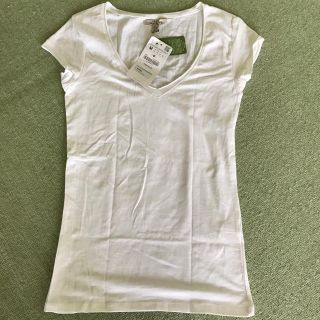 ザラ(ZARA)のZARA ☆新品・未使用☆白Tシャツ(Tシャツ(半袖/袖なし))