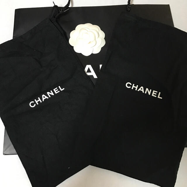 CHANEL(シャネル)のシャネル 布袋（靴の保存袋） レディースのバッグ(ショップ袋)の商品写真