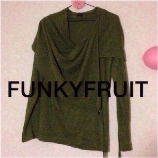 ファンキーフルーツ(FUNKY FRUIT)のFUNKYFRUIT 変形カットソー(カットソー(長袖/七分))