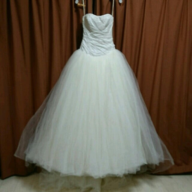 【れにゃんこ様専用】white by vera wang   バレリーナ レディースのフォーマル/ドレス(ウェディングドレス)の商品写真